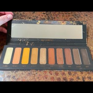 Melt Cosmetics Rust Palette